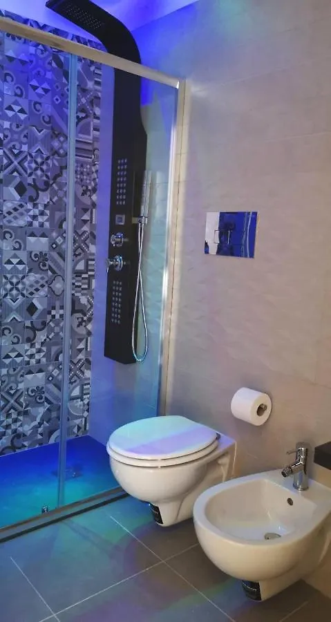 Domus Leone Tre Panzió Nápoly